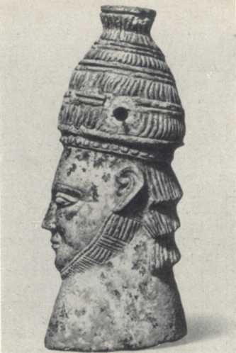 Головка воина в шлеме из Спаты. XIII в. до н. э.