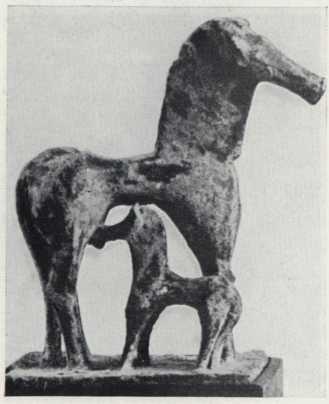 Лошадь с жеребенком. VIII в. до н. э.